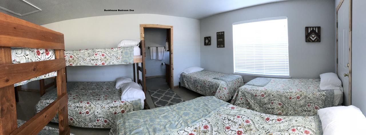 Arrowhead Point Lodge & Campground Kingston Eksteriør bilde
